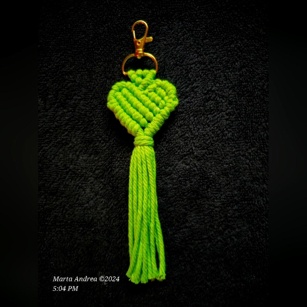 NWOT Handmade Macramé Heart Keychain - Lime Green